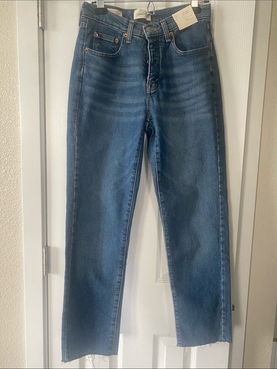 Universal Thread Denim - Universal Thread Mid-Rise Button Fly 80’s Slim Fitted Hip & Thigh Blue Jeans Sz8